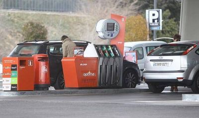 Los ingresos de las gasolineras crecen al 10% impulsados por la subida de los precios, seg�n Informa
