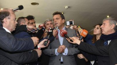 Reapareció Massa y le pidió a Macri que convoque a los gobernadores