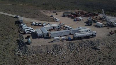 Anuncian fracking en otros dos pozos petroleros