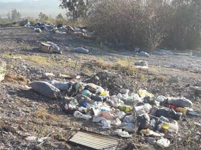 Siguen los basurales a la vera de las rutas