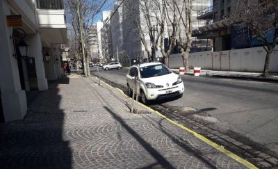 Cordones pintados y �reservados� para estacionar: se realizaron 800 intimaciones