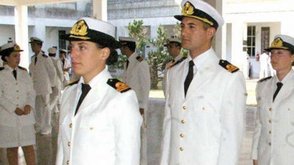 La Armada Argentina convoca a mdicos e ingenieros