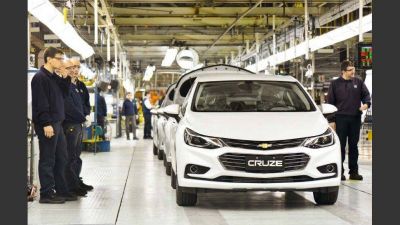 General Motors suspende a su personal hasta fines de enero