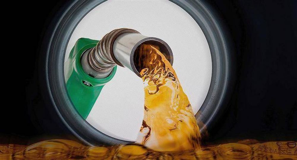 Por sucesivos aumentos, los conductores resignan calidad de combustibles para ganar en precio