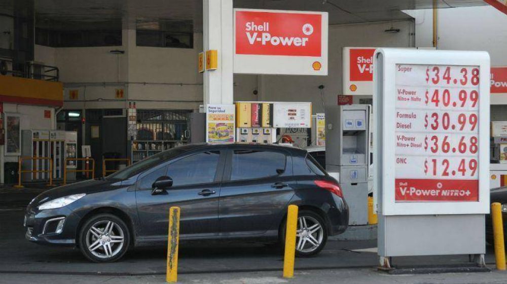Preparan medidas contra las petroleras por presunta cartelizaci�n en las naftas