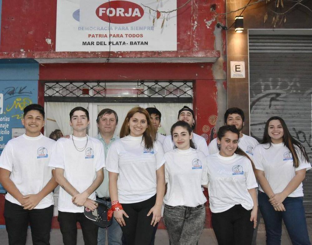 Juventud Forja Mar del Plata- Batn: Los jvenes no son el futuro, sino el presente