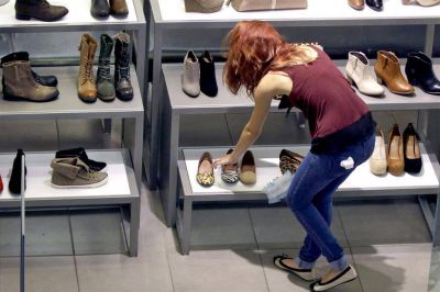 Anticipan que en lo que resta del a�o se profundizar� la baja del consumo