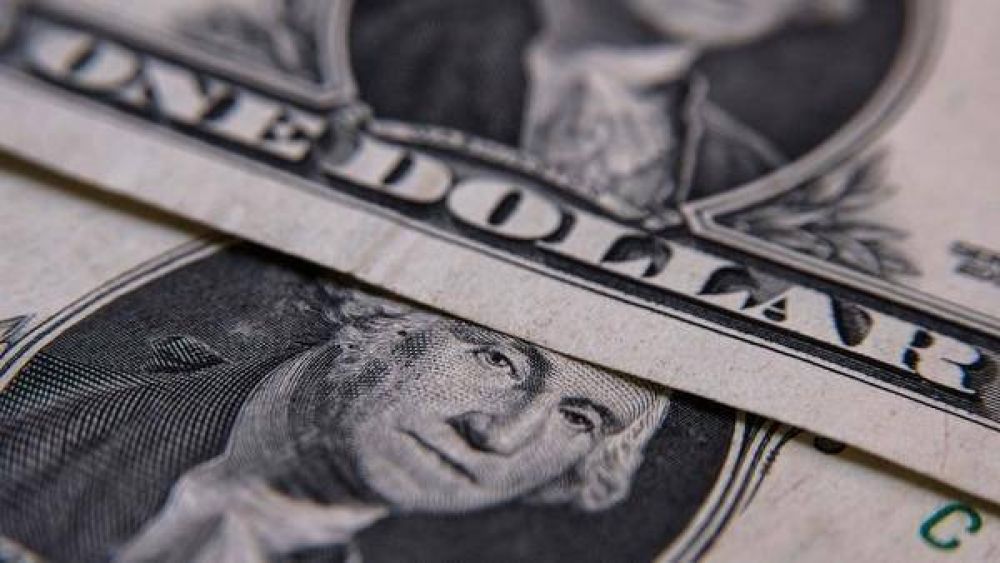 El Gobierno paga una tasa r�cord a ahorristas para refinanciar Letes