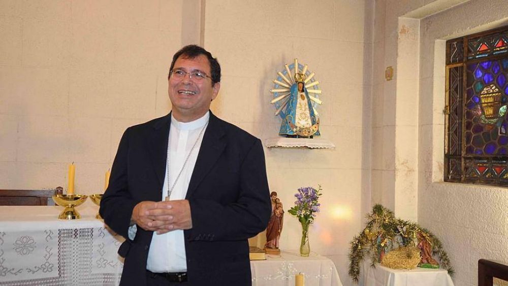 El titular de Caritas advirti� por la �pobreza creciente�