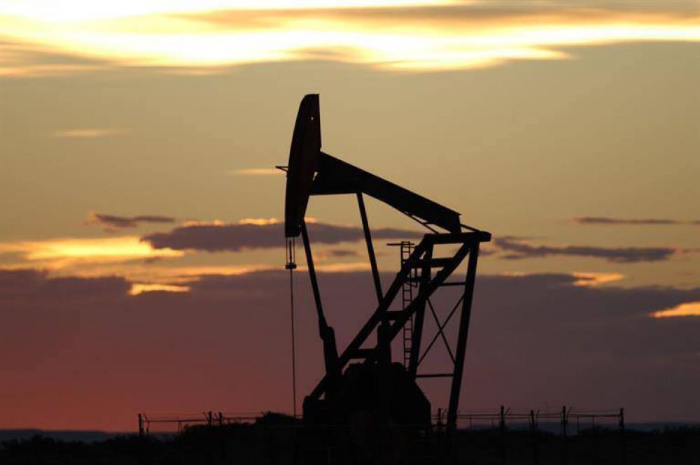 Apuestan al petr�leo y a las energ�as renovables para atraer inversiones