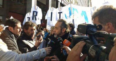 �El Gobierno repite una receta de la dictadura que es reducir el presupuesto en Educaci�n�