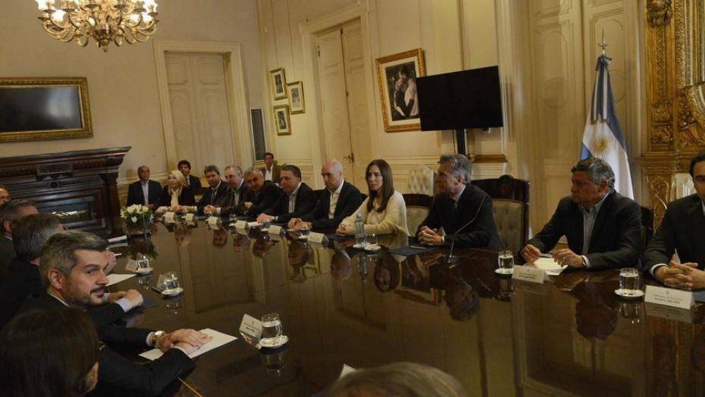 Mauricio Macri envi su plan para compensar a las provincias por el ajuste fiscal y busca que los gobernadores lo firmen