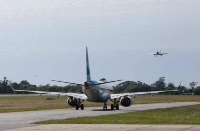Cuatro aerol�neas piden explotar 42 nuevas rutas con Mar del Plata