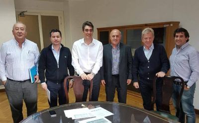 Iguacel suma a los expendedores a la mesa chica de los hidrocarburos