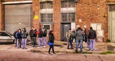 Gaelle despidi� 350 operarios y ahora se convierte en importador