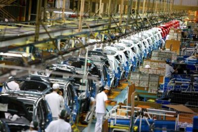 La industria se desploma: por la crisis, la utilizaci�n de la capacidad instalada cay� a 60,1%
