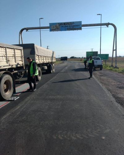 Identifican 7 camiones con exceso de peso en ruta 88
