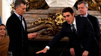 La Casa Rosada sali� a interceder entre Iguacel y las petroleras