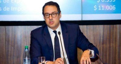 El gobierno llev� enga�ados a trabajadores de AFIP a �capacitarse� en maniobras de �tipo militar�