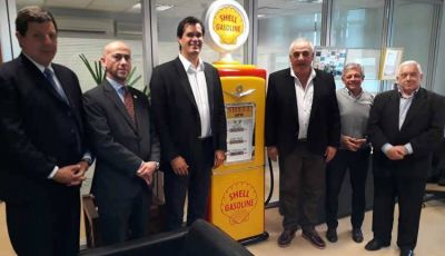 Shell dialog� con expendedores sobre la situaci�n del sector