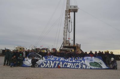 Vidal visit� nuevas perforaciones de PAE, y avanza la reinserci�n laboral de trabajadores petroleros