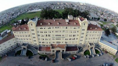 M�dicos de los hospitales p�blicos parar�n mi�rcoles y jueves