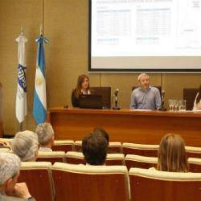 Santa Cruz present� la oferta licitatoria del �rea Paso Fuhr