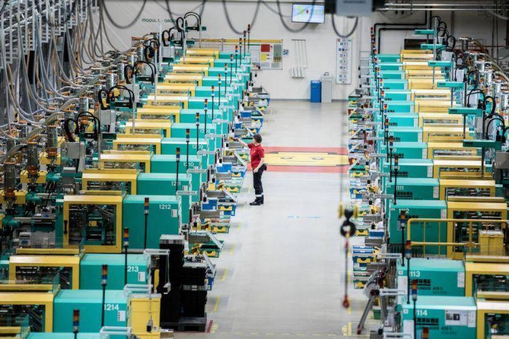 Las mquinas harn la mitad de las tareas laborales para 2025