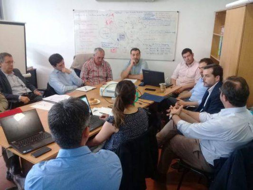Planta de efluentes cloacales:Municipio, Provincia y el BID avanzan en el proyecto