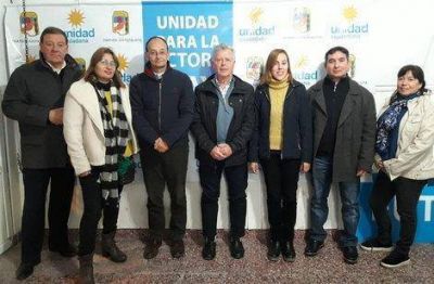 Una red de profesionales locales, en defensa de los vecinos en conflicto con las obras sociales