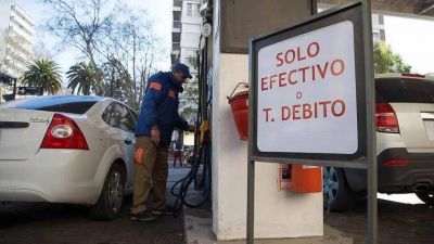 Tarjetas: Estaciones de Servicio advierten que de no mediar soluciones dejar�n de recibirlas