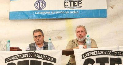 Schmid se corta de la rosca cegetista y marcha con las organizaciones sociales contra la dolarizaci�n de las tarifas