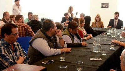 La situaci�n de los gremios y los trabajadores, en agenda