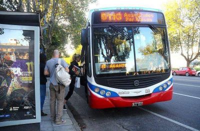 La UTA adhiere al paro de la CGT y el martes no habr� colectivos
