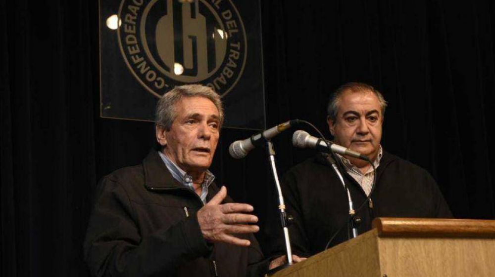 Carlos Acua: 