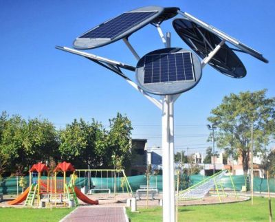 Primer parque con �rboles solares e internet gratis en Godoy Cruz