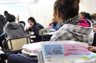 Qu� dice la posible nueva ley de Educaci�n Sexual que cat�licos y evang�licos tildan de �radicalizada�