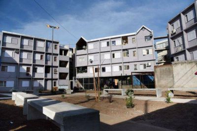 Licitaron m�s de 340 millones para obras en los barrios