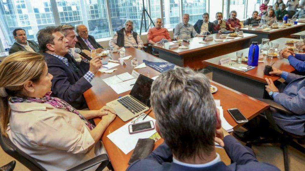 Presupuesto 2019: las alternativas de Massa frente al proyecto de Macri