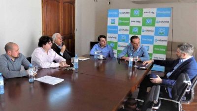 Ca�uelas avanza con un proyecto de Energ�as Renovables