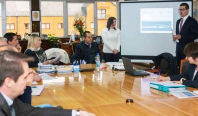Bertone se reuni� con inversionistas franceses