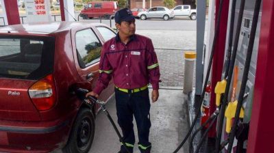 Cl�usula de Revisi�n: Trabajadores y estacioneros acuerdan un nuevo aumento salarial
