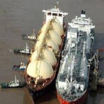Las importaci�n de combustibles se dispar� un 57% en agosto