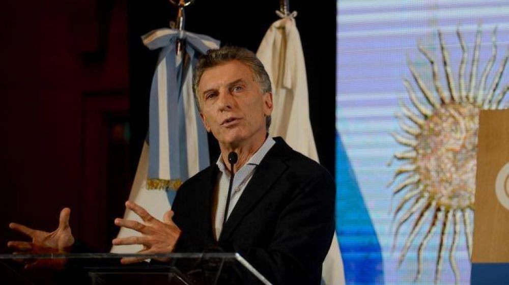 En campa�a, suplica Macri una nueva ayuda de los gobernadores para blindar su reelecci�n en el 2019