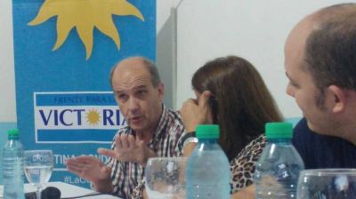 Zurro lleva la suba salarial al 32,25% y se sube al tren de los aumentos m�s altos