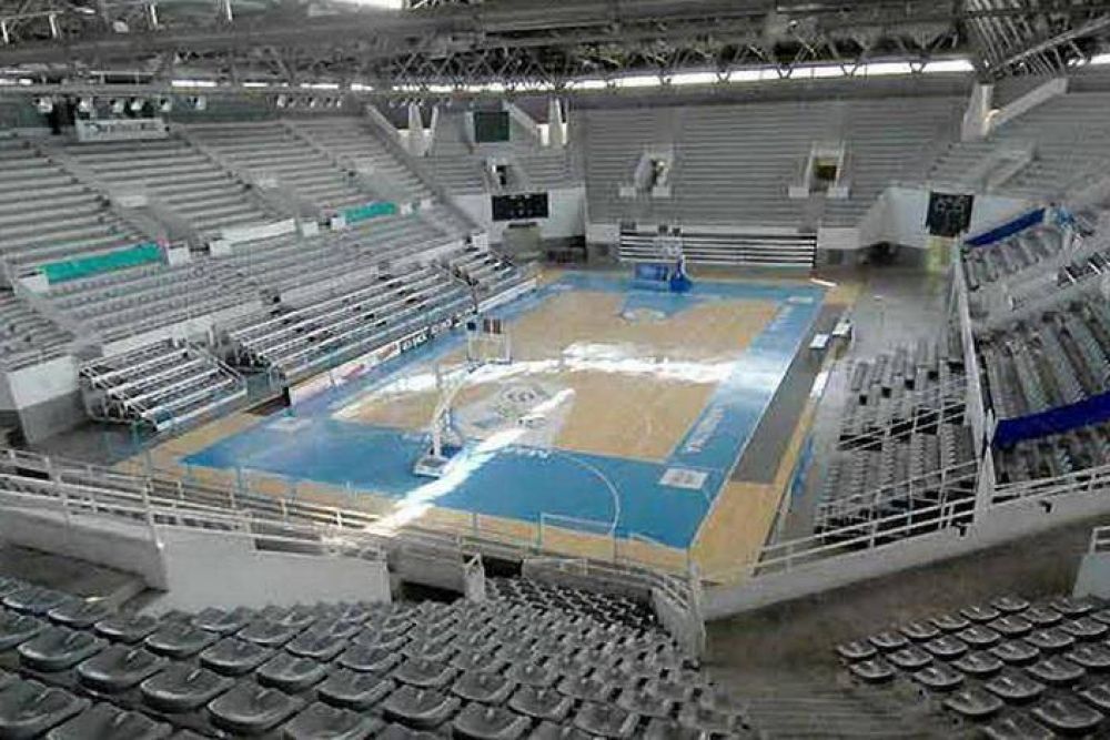Polideportivo: �Los clubes deber�an haber entregado 400 becas a chicos y nadie lo hizo�