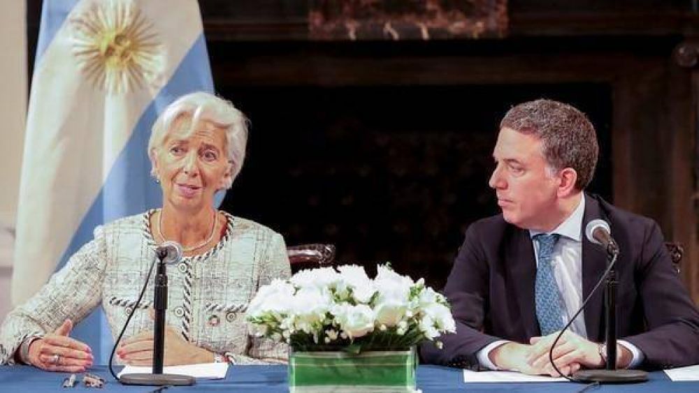 El Gobierno espera en 2019 USD 55.800 millones del FMI, otros organismos y el campo