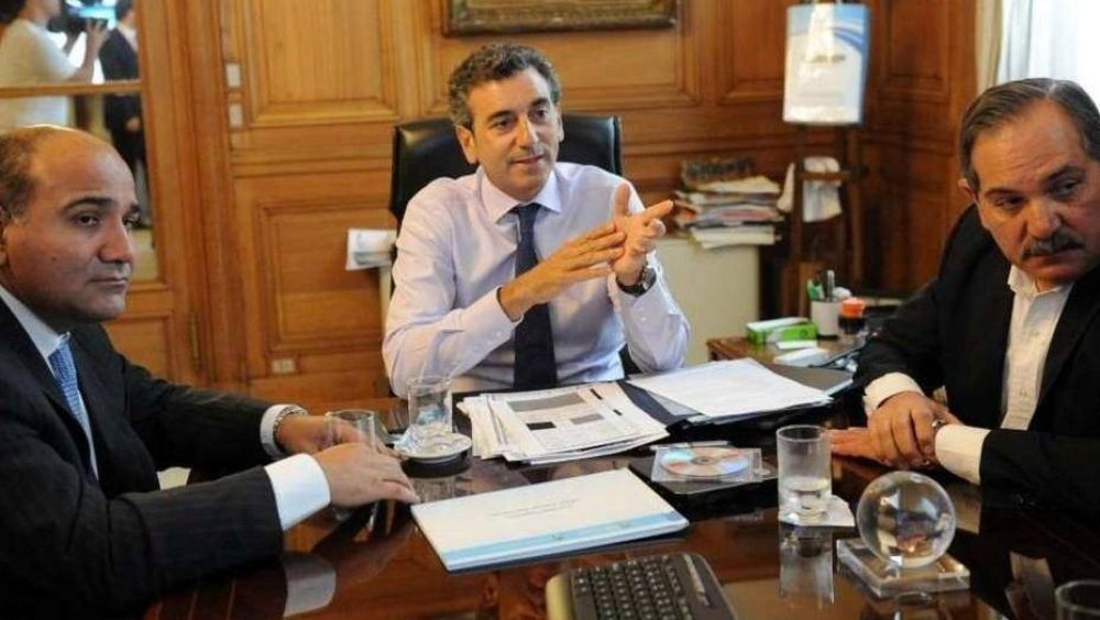 Peronismo no K: tres candidatos de gira y un acto por el 17-O