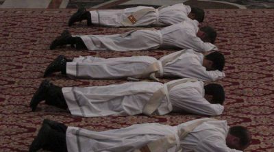 �C�mo elegir mejor a los sacerdotes para evitar abusos en la Iglesia?