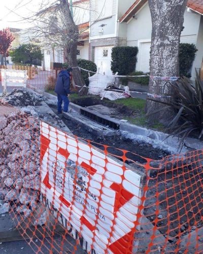 Sistema pluvial: OSSE moderniza sumideros en Nueva Pompeya y acent�a operativos de desobstrucci�n de conductos en toda la ciudad